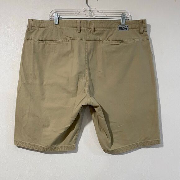 Oakley Regular Fit Cargo Shorts Men’s 40 – Khaki Utility Outdoor Work Shorts - Picture 2 of 10